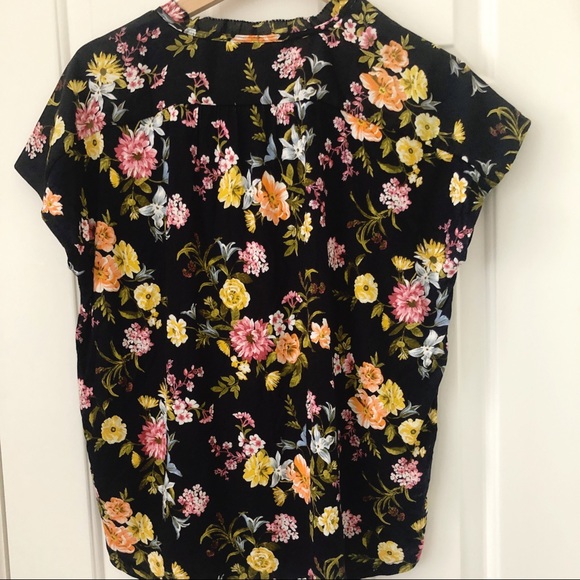 NWOT loft blouse with ruffle collar and ties - Picture 5 of 7